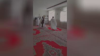 مدارسو غیرحضوری کنید آقا اینا درس بخون نیستن😂😂