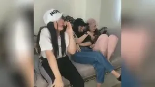 بفرست واسه دوستا بی اعصابت 🥶🤭😂
