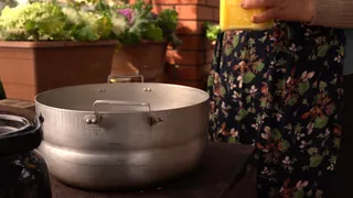 Cooking A Cozy Village Winter Lunch 🏡🔥