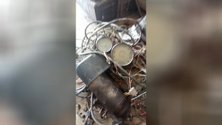 چه کسی میداند این سیم کشی مطعلق به چه ماشینی است