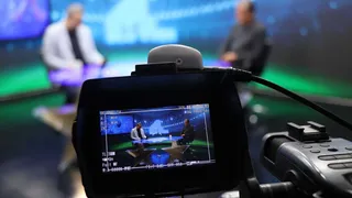 صحبت‌های محسن گروسی و احسان شاملودر در پخش زنده دربی ۱۰۶