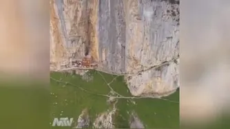 رستورانی در کوه