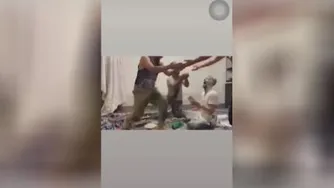 چقدر بد شانسه این پسر😂😂😂