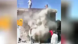 به این میگن خونه تکونی😁😁