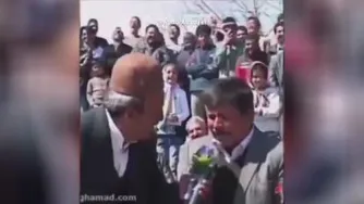 مسابقه خندیدن 😂 از دستش ندین👌😁
