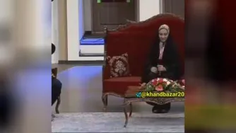 صداقتش تبلت داشت😆😂