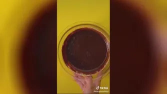 کیک شکلاتی خوشمزه