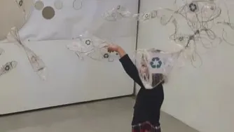 روزنه. در نگارخانه رنگ و ترنگ . پرفورمنس اجرا