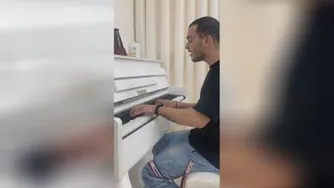 من زورم رسید به جای خالی...