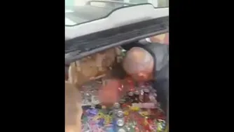 شانس نداره بنده خدا