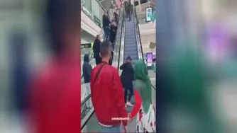دزد دزد 😧 دزد اومد ولی از کجا فرار میکنی 😂