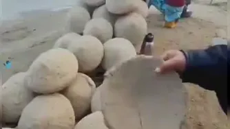 روش ابتکاری افغانی ها برای نگهداری میوه