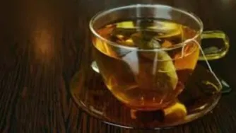 خدا نشسته ب ما چای می نوشد...