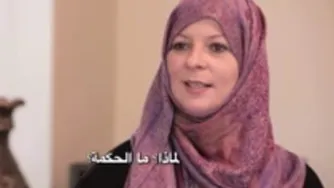 سارة لورن بوث من مانشستر بالقرآن اهتدیت للشیخ فهد الکندری