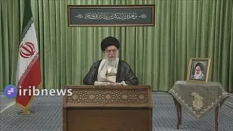 همدردی رهبر جمهوری اسلامی باخانواده شهدای دانش آموز افغانستان