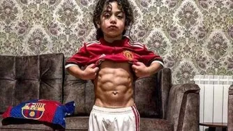اعجوبه ای به نام آرات حسینی