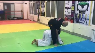 آموزش دفاع شخصی