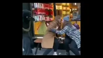 مردم آزاری جدید😂😂😂