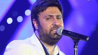 آهنگ تو که اینجوری نبودی از محمد علیزاده.../👉👉😃رایگان دانلود کن 🎶🎙🎶🎵🎶🎵