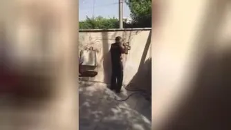 عمو کجای میری 😂😂😀😀✋✋