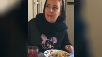 وقتی میری خونه چایی خورها😂😂😂😂😂