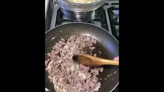 تهیه پاستا با سس کارنه