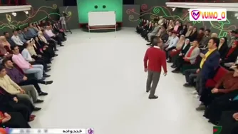 استندآپ حامد آهنگی در جوکر: یادگیری زبان با خنده