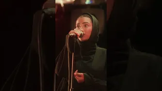 آرام آرام عشق وارد قلب من شد...