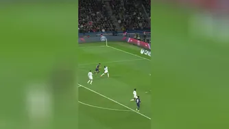گونزالو راموس × مانکی دی. لوفی — وقتی ستاره PSG با دزدان دریایی انیمه‌ای ملاقات می‌کند