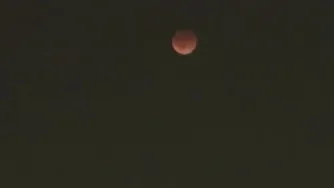 ماه‌گرفتگی کامل ۲۰۲۵ در تهران | ماه خونی ۱۴۰۴ از تهرا ن
