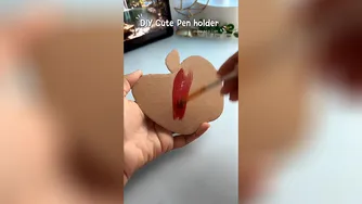 DIY Pen Holder 🍎✨ shorts art diy muktaartandcraft youtubeshorts