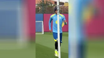 Wait for Lamine's look 😏 shorts fcbarcelona shortvideo