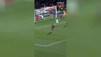Unreal save by Gerard 🤯 shorts fcbarcelona shortvideo