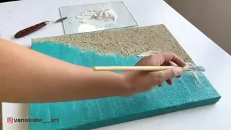 نقاشی هنرمندانه بافت دریا با شن وماسه