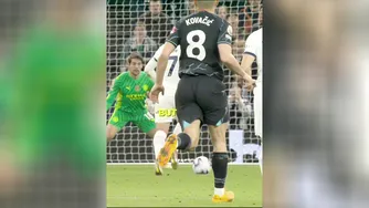When Guardiola's Heart Stopped😂