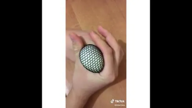تخم مرغ آبپز