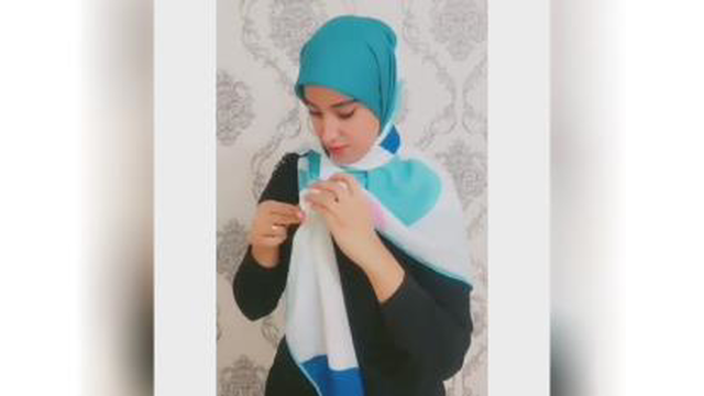 بستن روسری