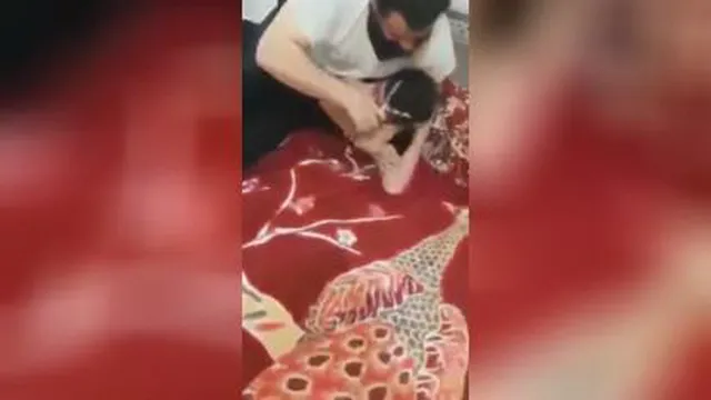 عاقبت شوخی با ریش پدر😂😂