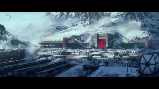 فیلم جنگ ستارگان: قسمت 7 - نیرو برمیخیزد Star Wars: Episode VII - The Force Awak