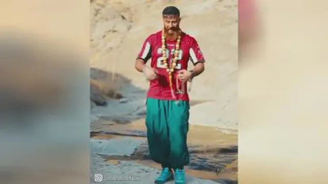 دختر خنگ هم خوبه😂😂😂