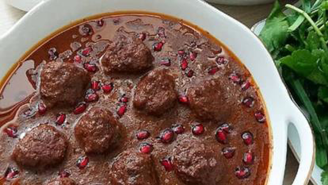 فسنجون مجلسی و خوشمزه