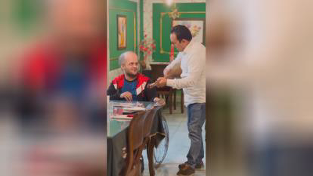 ویدئو آهنگ لیلا در وا کن از محسن میرزاده