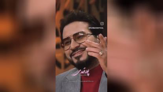 تلاوت قرآن توسط قاری نوجوان در برنامه محفل