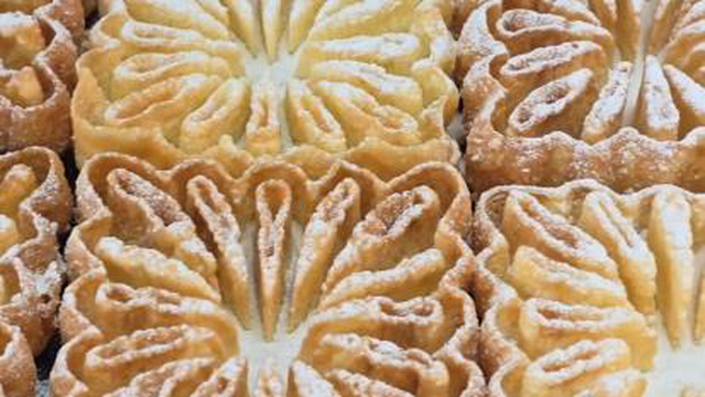 طرز تهیه نان پنجره ای خوشمزه و تردبه روش قنادی