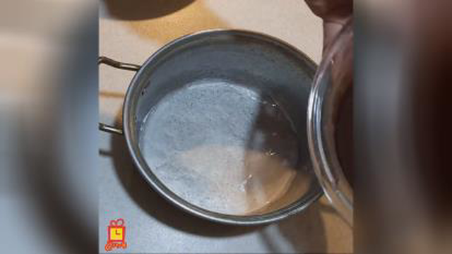 کیک شکلاتی بی بی خوشمزه به روش کافی شاپی