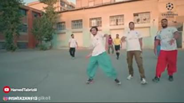 خیلی باهال