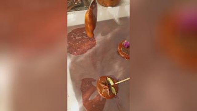 طرزتهیه آب‌نبات لاکچری