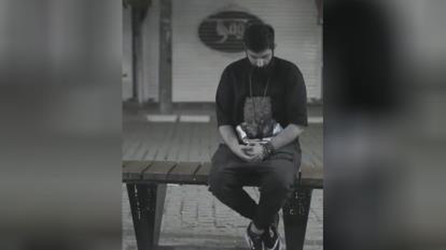 ترس نبودنش
