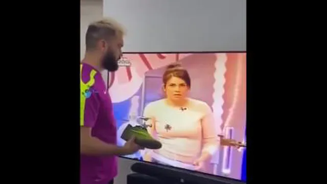 بوی کفش