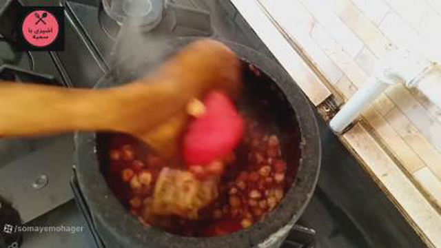 طرز تهیه ی آبگوشت خوشمزه و لذیذ مرحله به مرحله